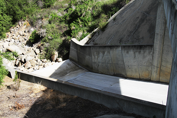 Ski-jump toe, emergency spillway, Turner reservoir, San Diego, California (2016)