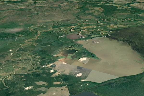 Cuiaba river and nearby Chacororé Lagoon, at Barão de Melgaço, Mato Grosso, Brazil (Google Earth©)