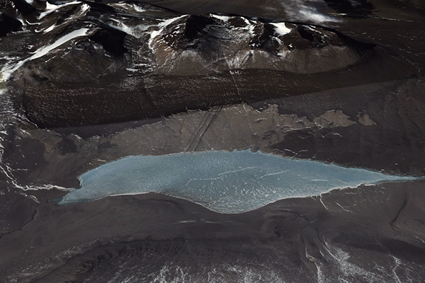 Lake Vida, East Antarctica (2020) (Google Earth).